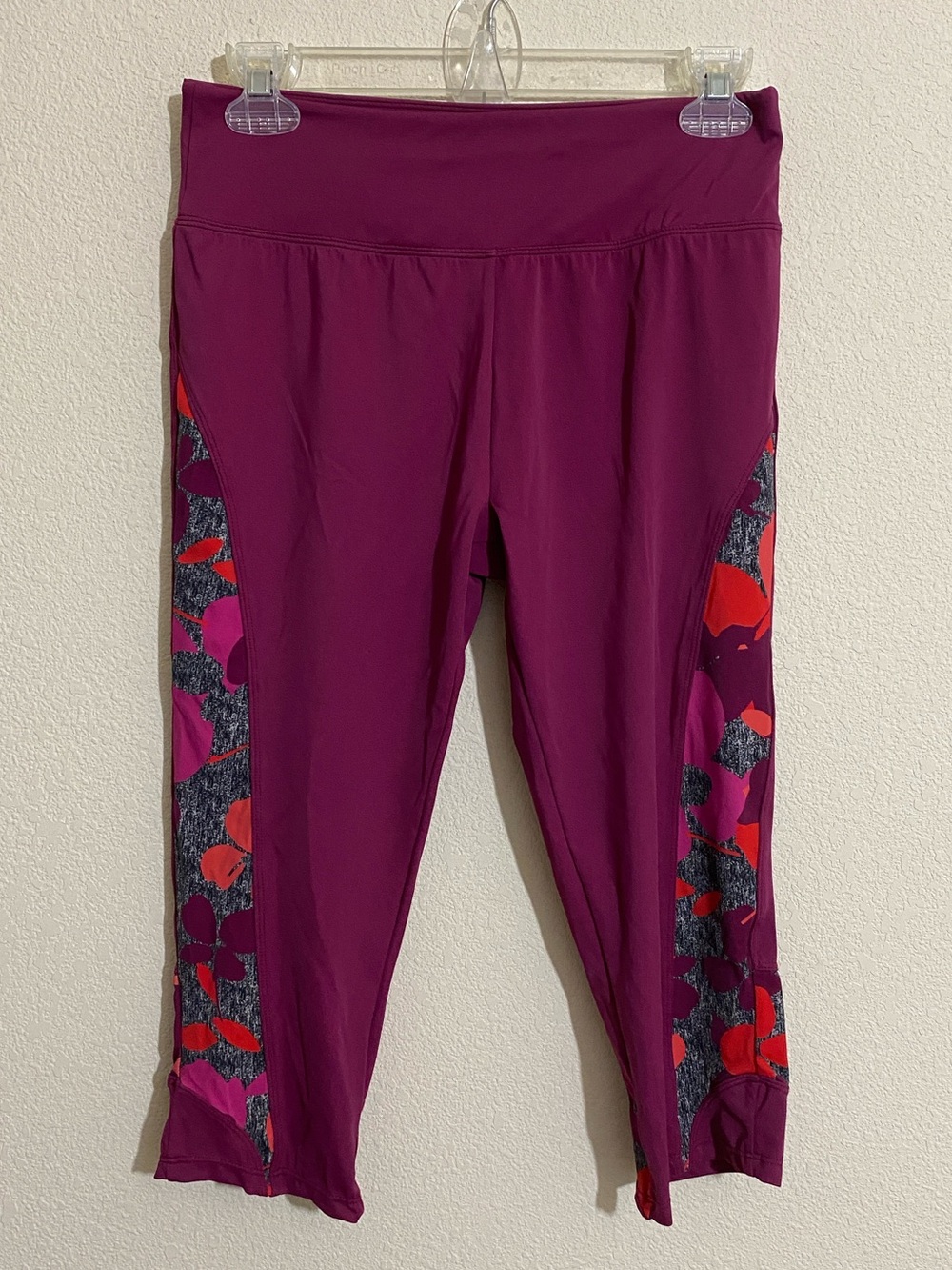 AQUABELLE Chlorine Resistant Rash Guard Capris Pants Size 10
